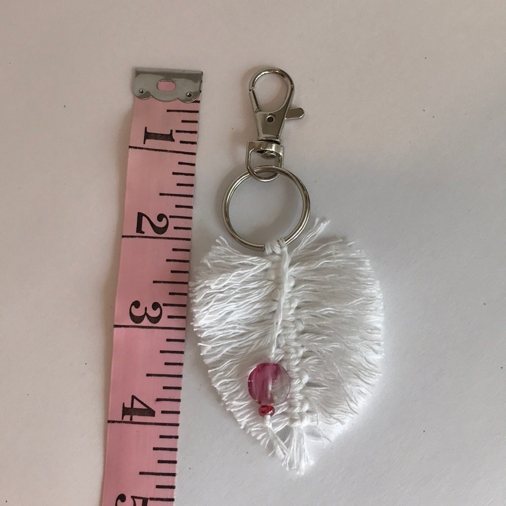 Handmade Macrame Feather Keychain - Picture 6 of 6